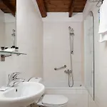 Leto Hotel Delfos