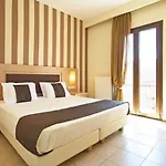 Leto Hotel 3*