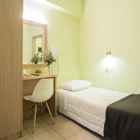 Hotell Leto 3*