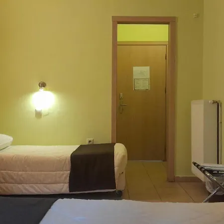 Leto Hotell 3*