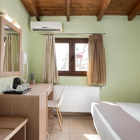Leto Hotel 3*