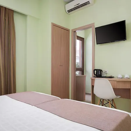 Leto Hotel 3*